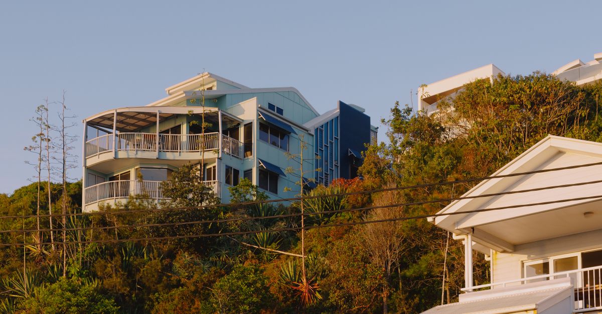 Choosing the Right Materials for Your Custom Home Build